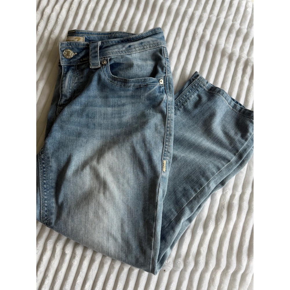 Seven7 Women Light Wash Cropped Straight Leg Jeans Size 10 Capris Denim